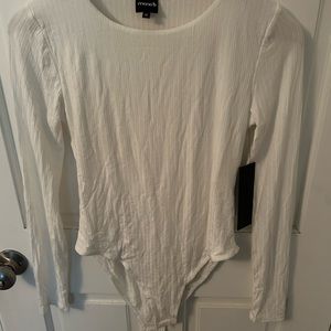 White long sleeve bodysuit